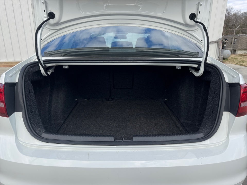 2017 Volkswagen Jetta 1.4T SE