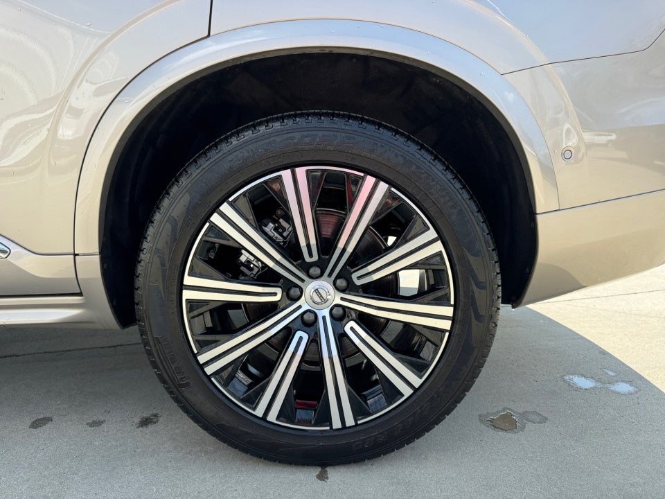 2024 Volvo XC90 B6 Plus Bright Theme 7-Seater