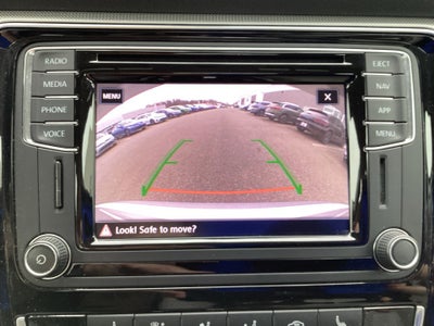 2018 Volkswagen Passat 2.0T SE