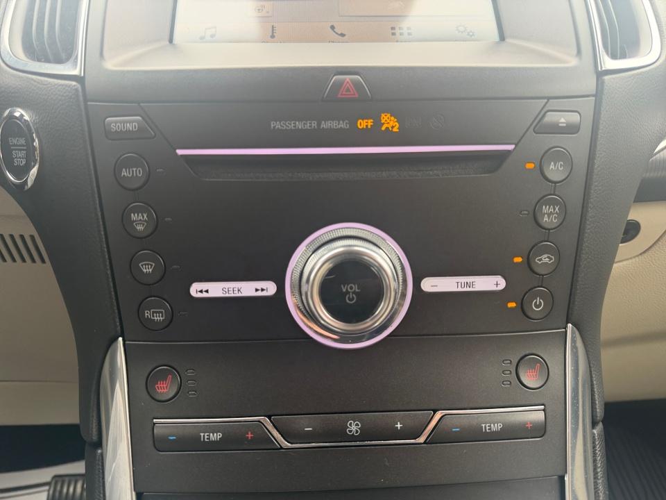 2019 Ford Edge Titanium