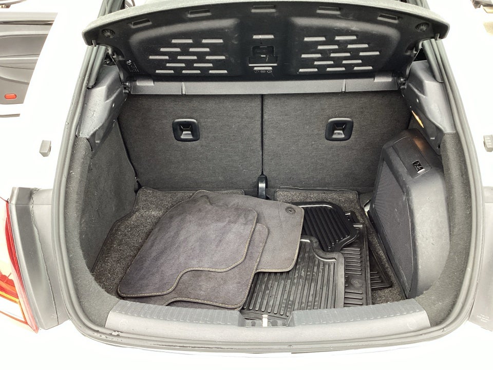 2018 Volkswagen Beetle 2.0T Dune