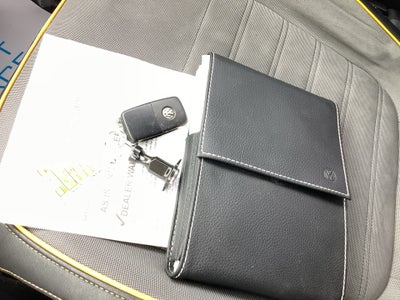 2018 Volkswagen Beetle 2.0T Dune