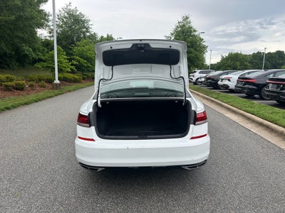 2021 Volkswagen Passat 2.0T R-Line