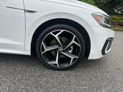 2021 Volkswagen Passat 2.0T R-Line
