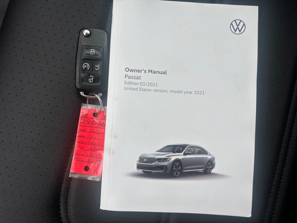2021 Volkswagen Passat 2.0T R-Line