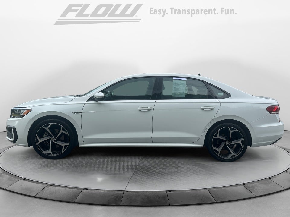 2021 Volkswagen Passat 2.0T R-Line
