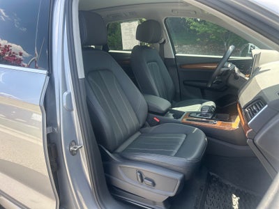 2023 Audi Q5 S line Premium