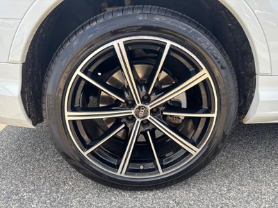 2023 Audi Q7 Prestige