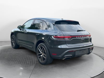 2022 Porsche Macan AWD