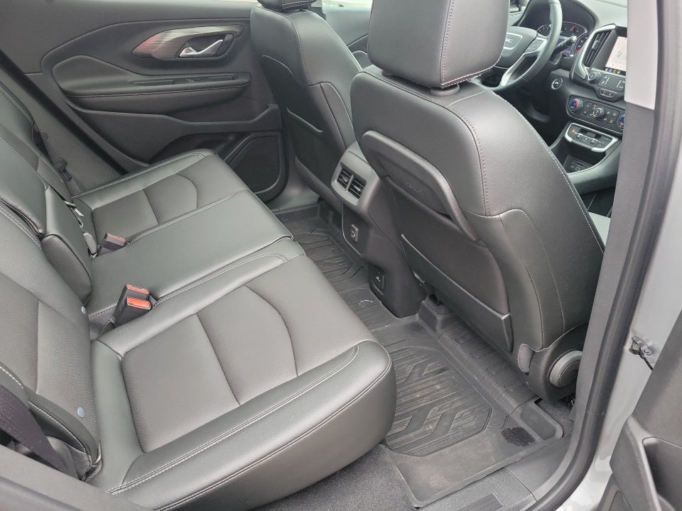 2023 GMC Terrain FWD SLT