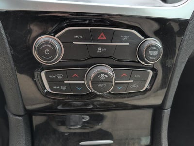 2017 Chrysler 300C 300C