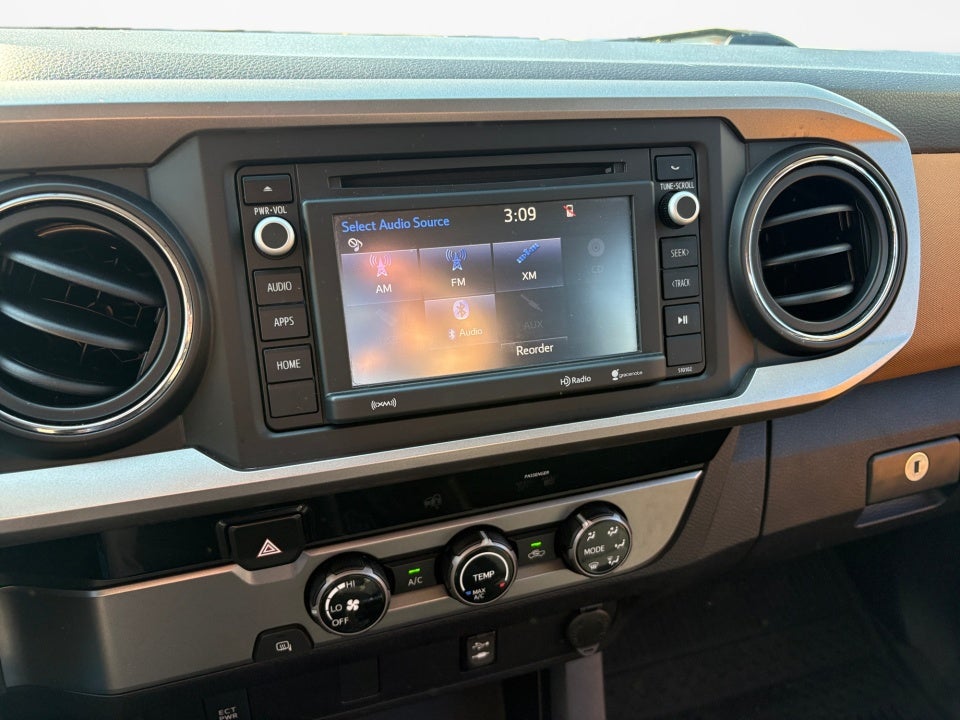 2017 Toyota Tacoma SR5 V6