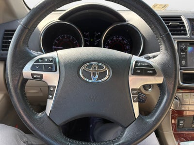 2013 Toyota Highlander Limited V6