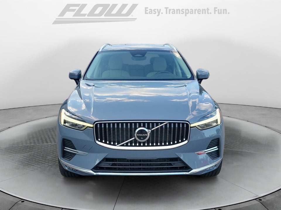 2023 Volvo XC60 Plus Bright Theme