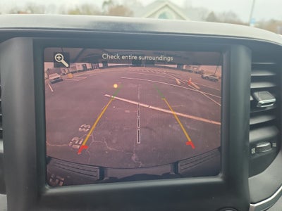 2019 RAM 1500 Big Horn/Lone Star Crew Cab 4x4 5'7" Box