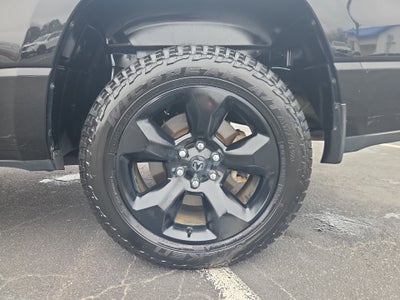 2019 RAM 1500 Big Horn/Lone Star Crew Cab 4x4 5'7" Box