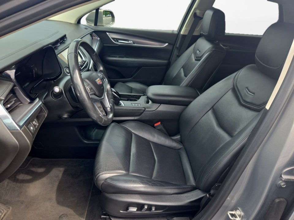 2018 Cadillac XT5 Premium Luxury