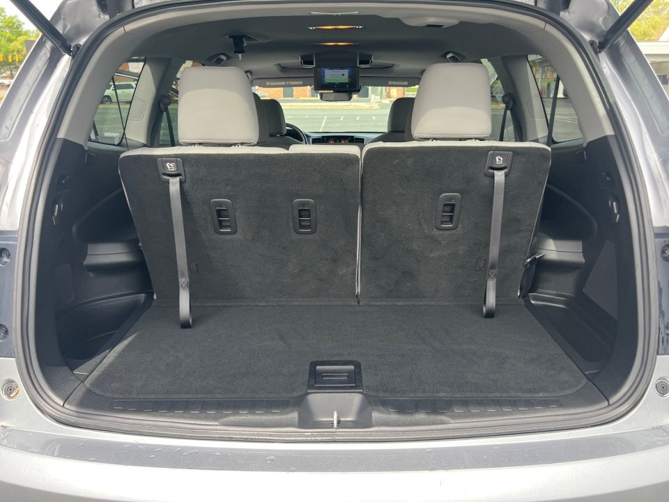 2021 Honda Pilot 2WD Touring 8 Passenger