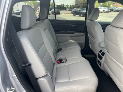 2021 Honda Pilot 2WD Touring 8 Passenger