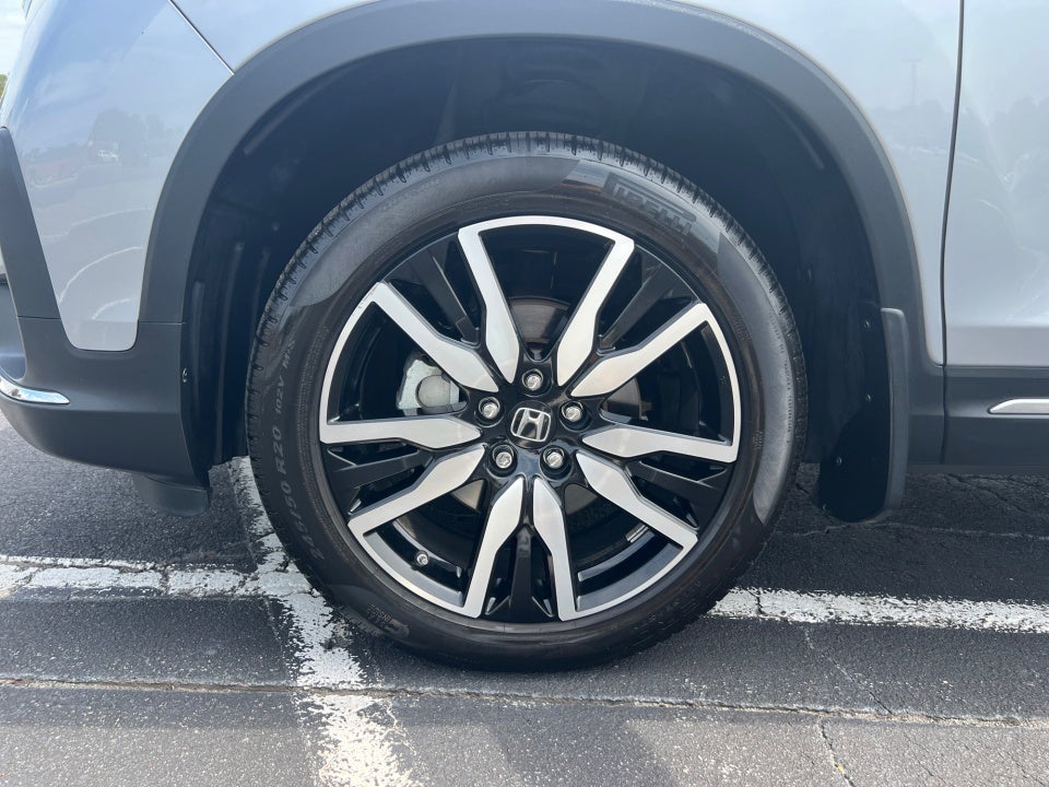 2019 Honda Pilot Touring 8-Passenger