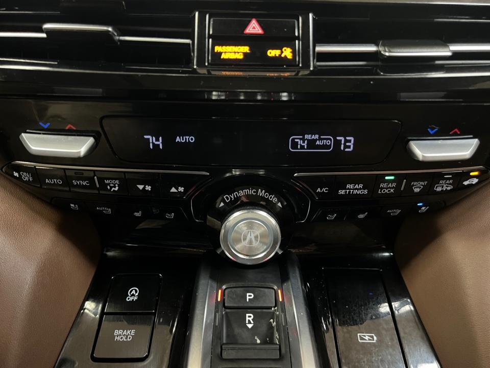 2025 Acura MDX w/Advance Package