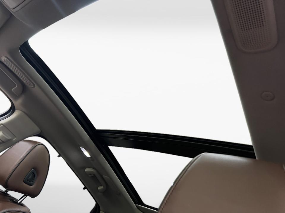 2025 Acura MDX w/Advance Package