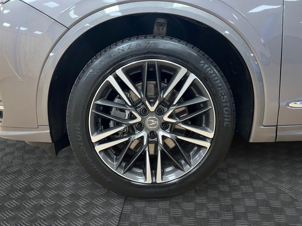 2025 Acura MDX w/Advance Package