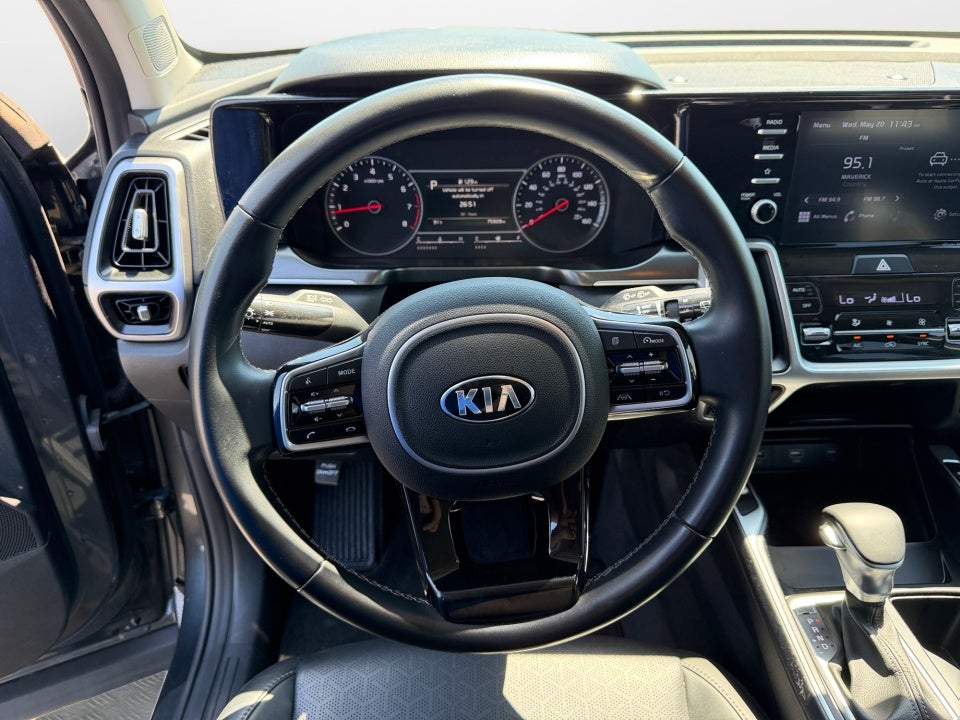 2021 Kia Sorento S