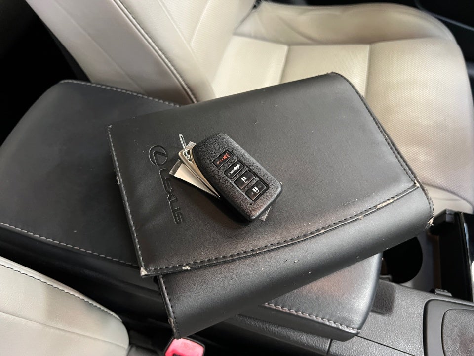 2014 Lexus ES 350 4dr Sdn