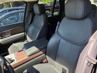 2024 Land Rover Range Rover P400 SE
