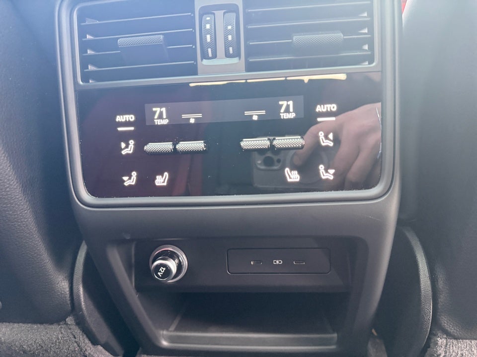 2024 Porsche Cayenne Coupe Base