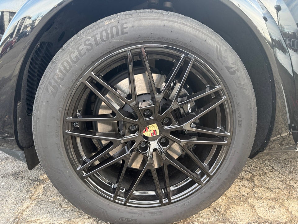 2024 Porsche Cayenne Coupe Base