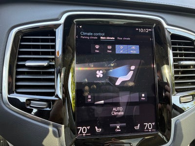 2022 Volvo XC90 T6 Inscription 7 Passenger