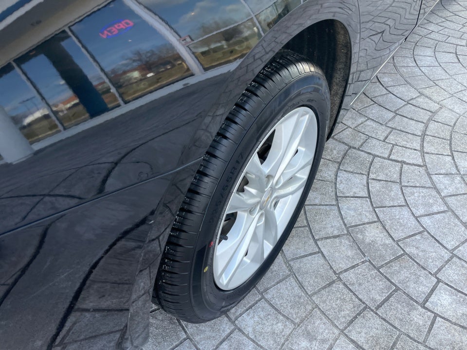 2017 Chevrolet Malibu Hybrid Hybrid