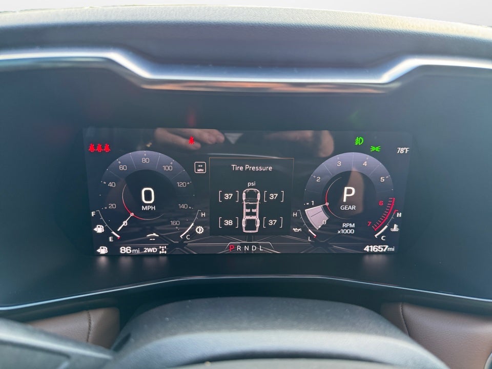 2024 GMC Canyon 4WD AT4