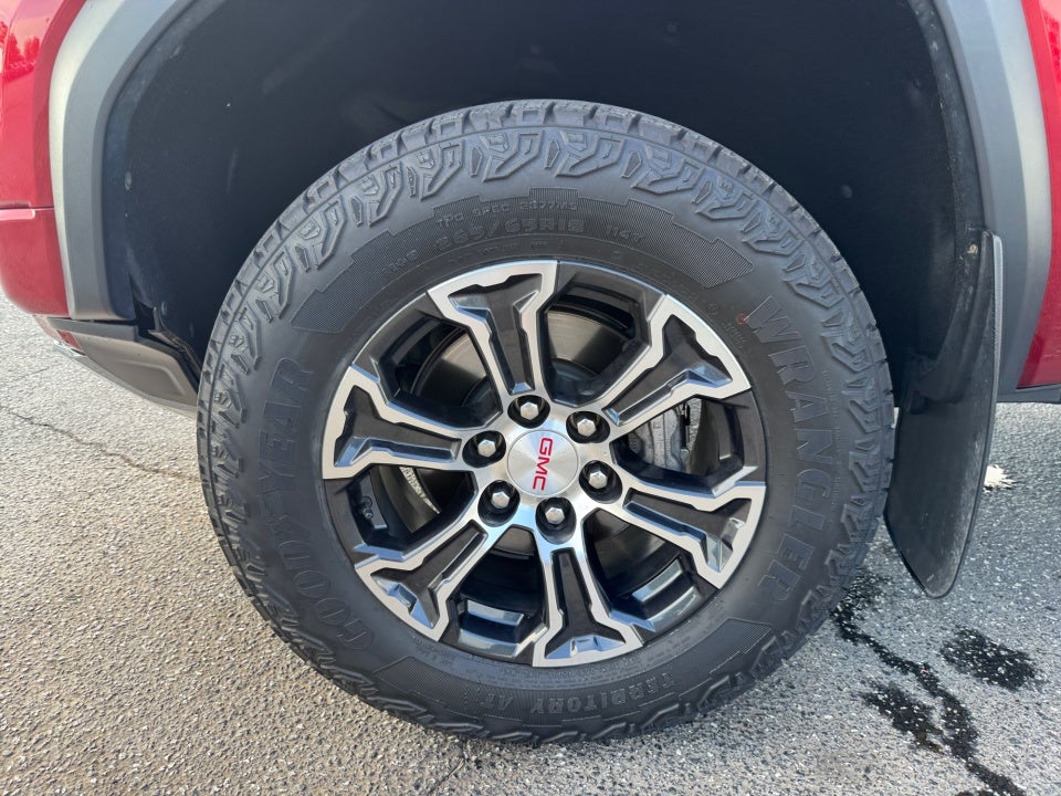 2024 GMC Canyon 4WD AT4