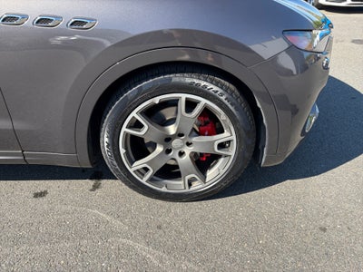 2017 Maserati Levante 