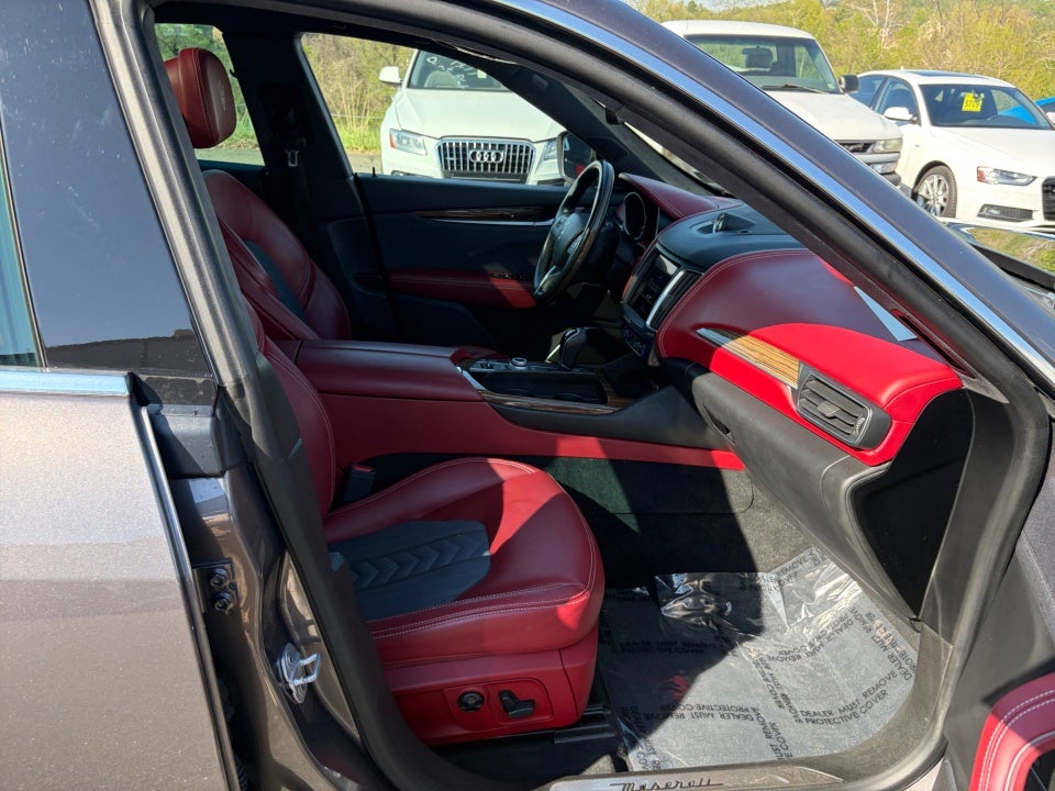 2017 Maserati Levante 