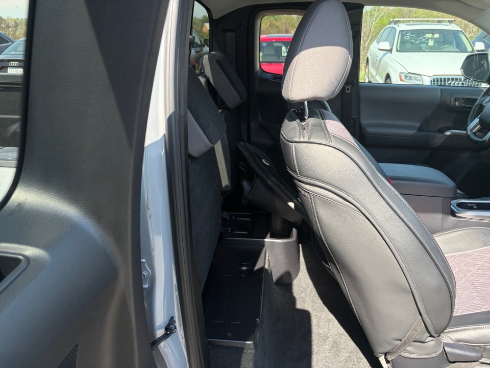 2021 Toyota Tacoma SR5 V6