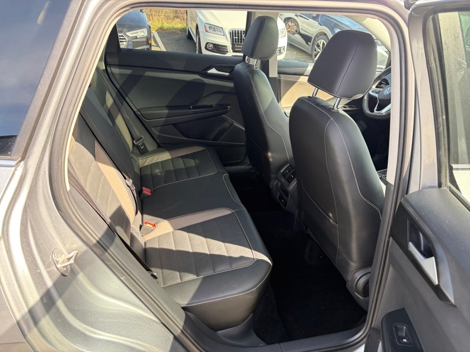 2022 Volkswagen Taos 1.5T SEL