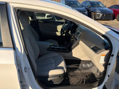 2016 Hyundai Sonata Hybrid SE