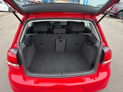 2012 Volkswagen Golf 2.5L 2-Door