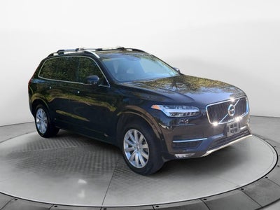 2019 Volvo XC90 Momentum