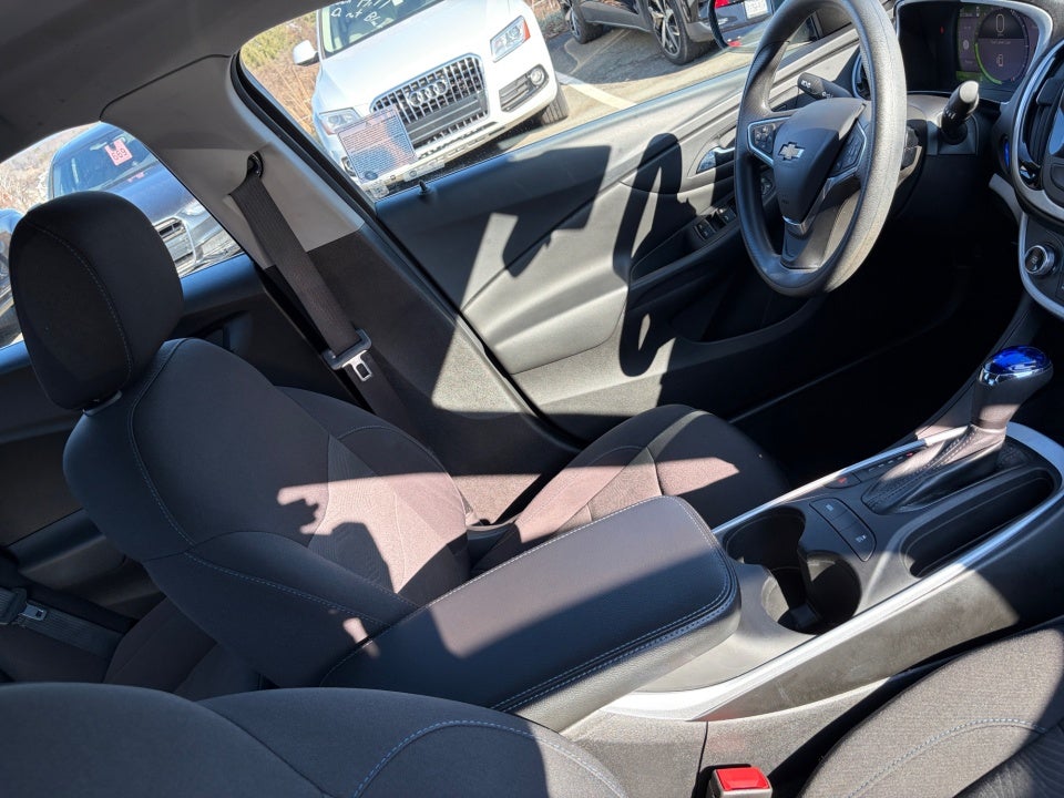 2019 Chevrolet Volt LT