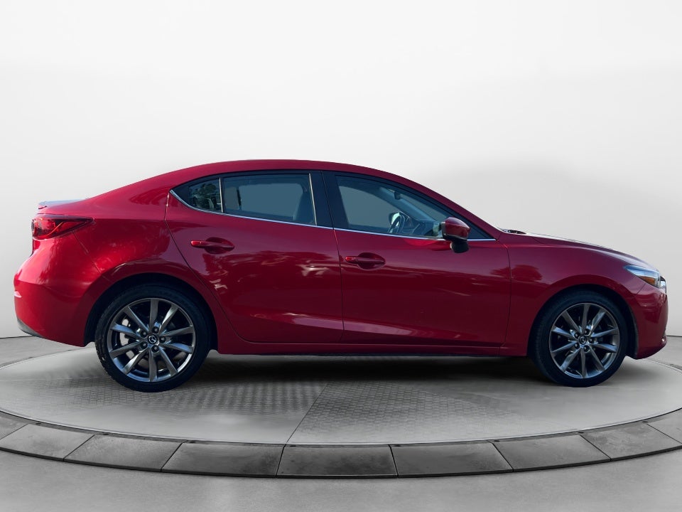 2018 Mazda Mazda3 Touring
