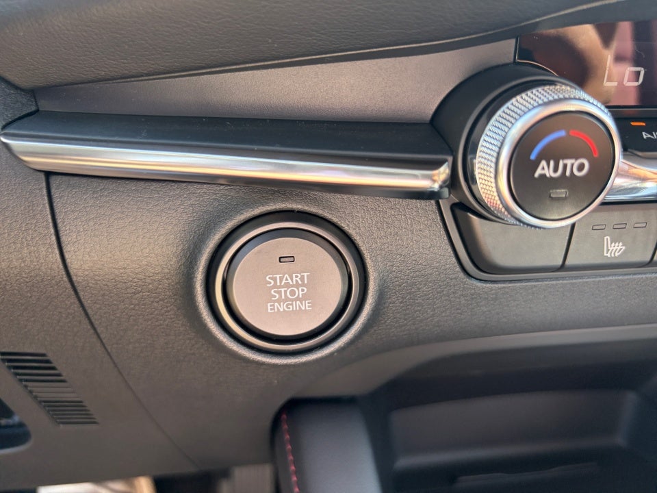 2026 Mazda Mazda3 Sedan 2.5 S Carbon Edition AWD