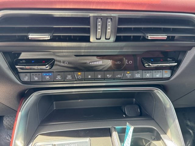 2025 Mazda Mazda CX-70 Plug-In Hybrid Premium Plus AWD