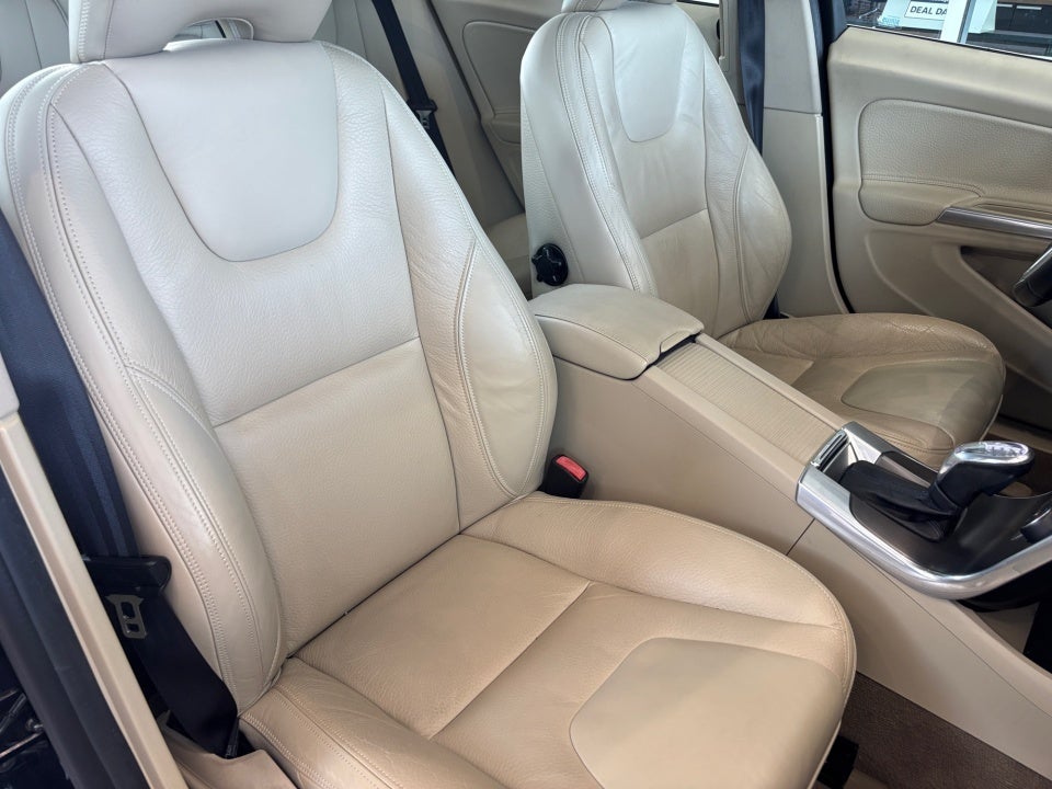 2013 Volvo S60 T6 Platinum