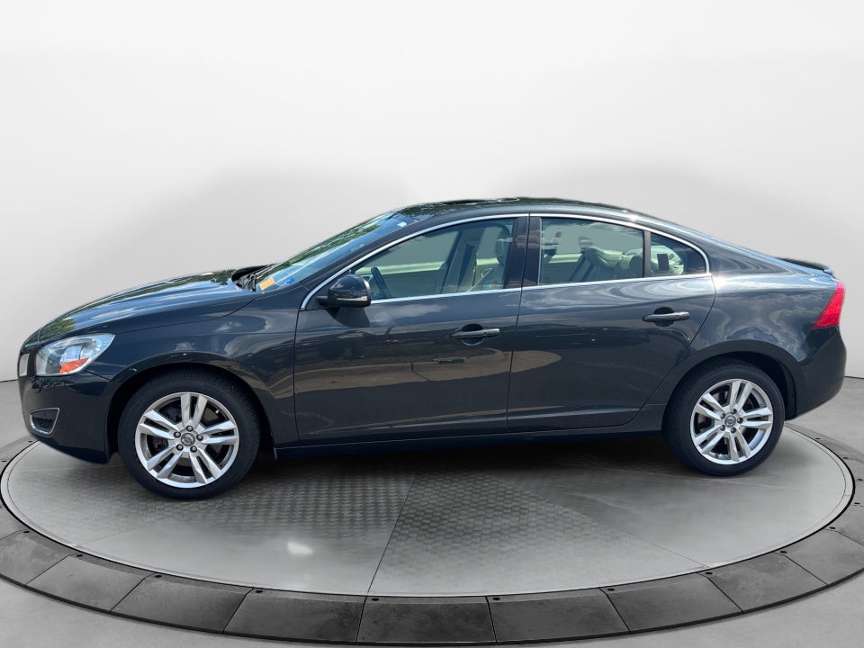 2013 Volvo S60 T6 Platinum