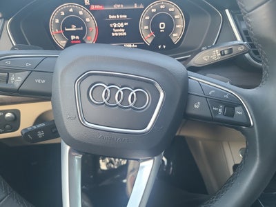 2024 Audi Q5 S line Prestige